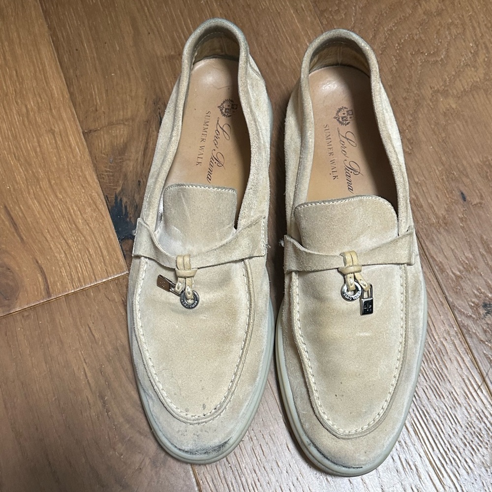 LORO PIANA
Summer Charms Walk Suede Loafers
